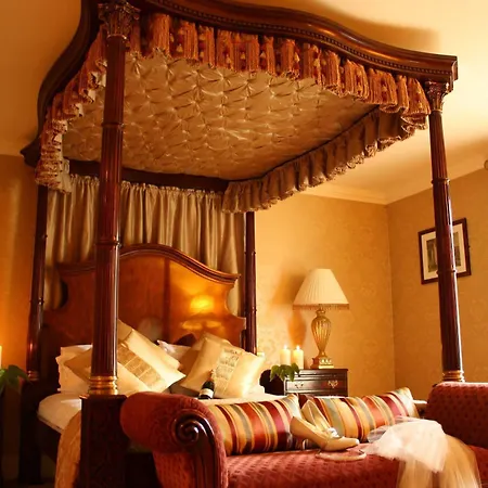 Finnstown Castle לוקאן