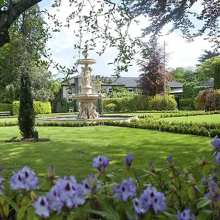 Finnstown Castle מלון