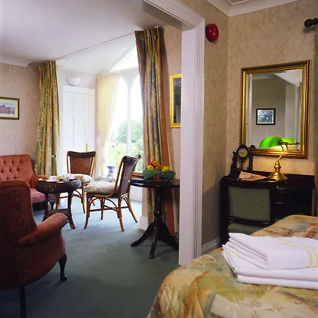 Finnstown Castle לוקאן