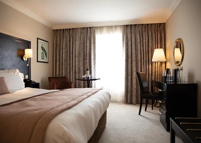 Finnstown Castle Отель 4*