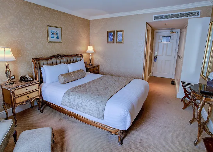 Finnstown Castle
