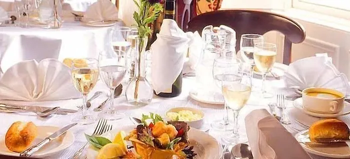 Finnstown Castle Отель 4*