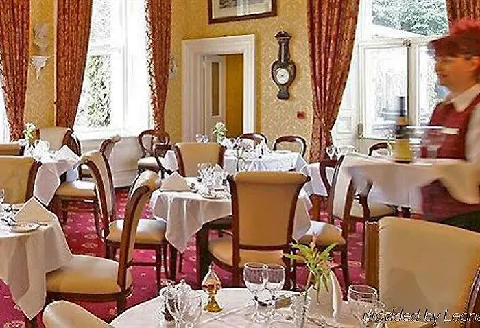 Finnstown Castle 4* Лукан