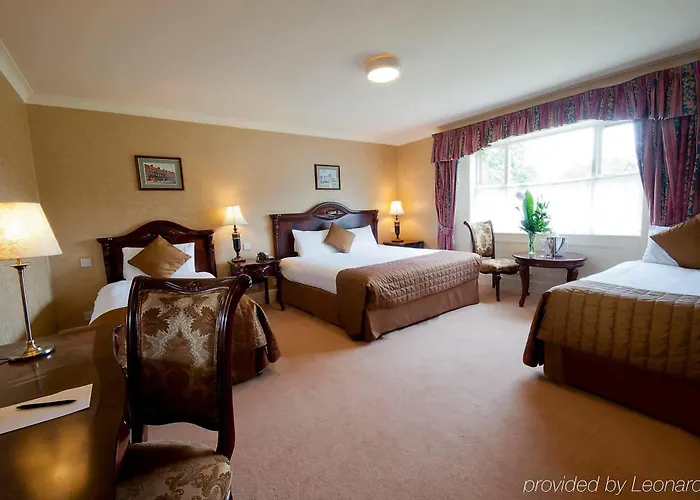 Finnstown Castle 4*